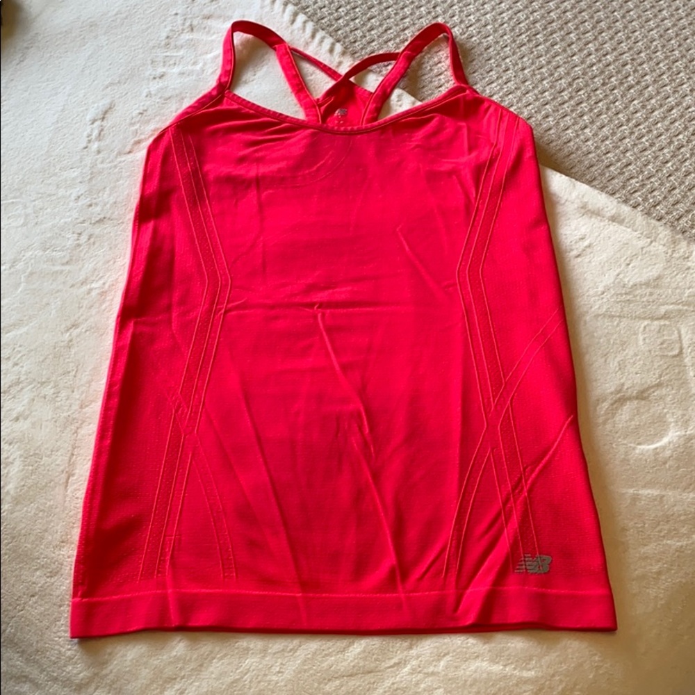 Athletic tank top